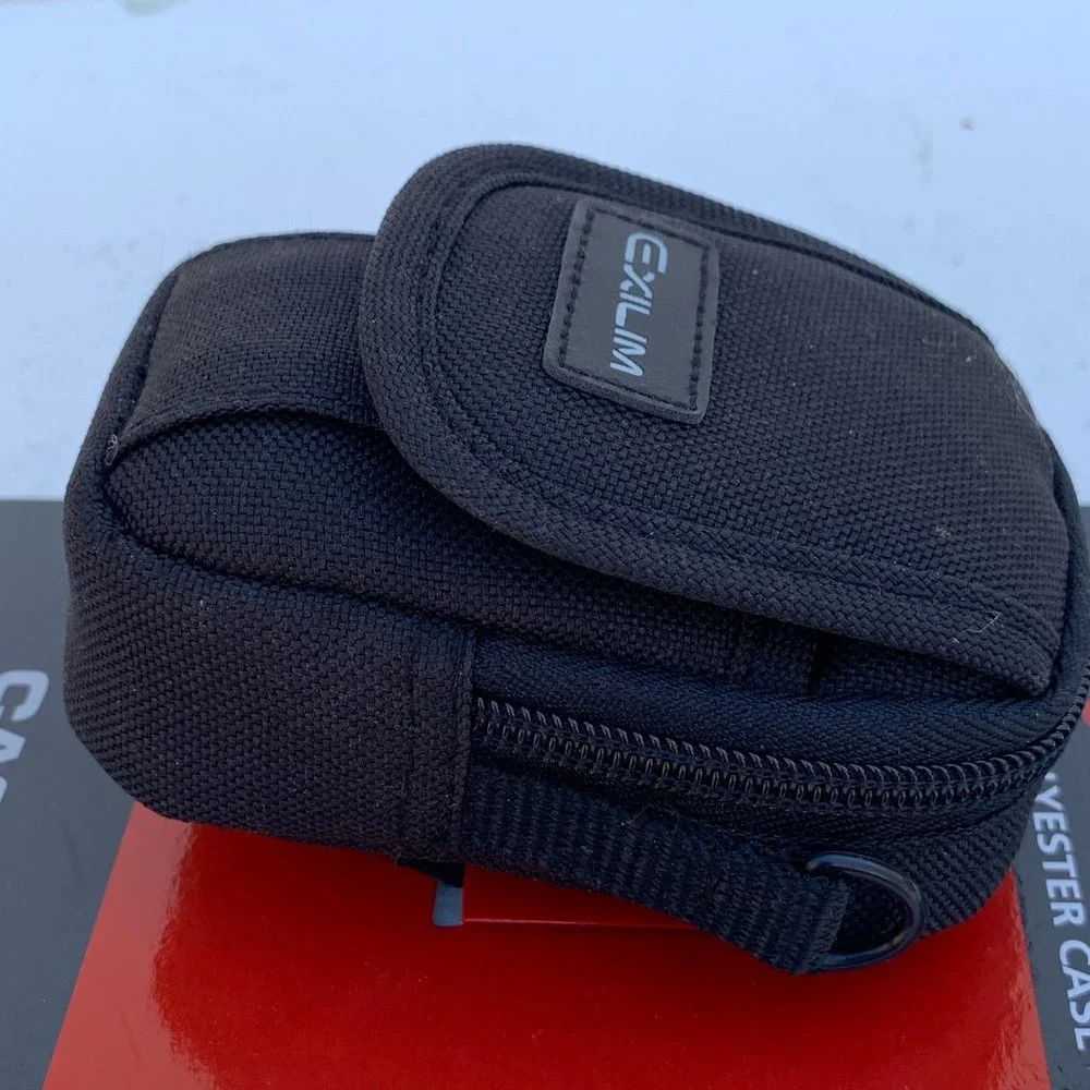 Casio Exilim EX-CASE6 Pouch Style Case for EX-Z series Cameras